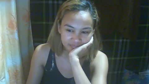 Snapshot of simply__me chatting on February 24, 2026, 1:53 pm simply__me online show from February 24, 2026, 1:53 pm