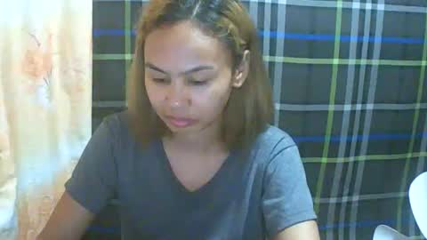 Snapshot of simply__me chatting on March 1, 2026, 3:25 pm simply__me online show from March 1, 2026, 3:25 pm