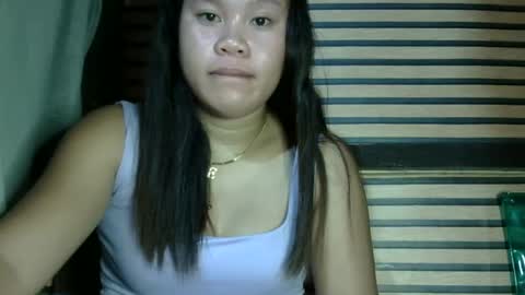 Snapshot of simply_y0urs chatting on December 17, 2024, 5:47 pm simply_y0urs online show from December 17, 2024, 5:47 pm