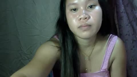 Snapshot of simply_y0urs chatting on December 19, 2024, 6:56 pm simply_y0urs online show from December 19, 2024, 6:56 pm