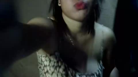 Snapshot of simply_y0urs chatting on February 6, 2025, 5:40 pm simply_y0urs online show from February 6, 2025, 5:40 pm