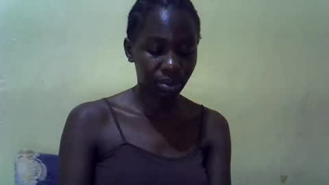 simplyloy33 online show from June 28, 2026, 1:06 pm