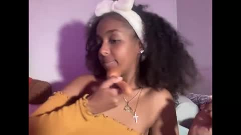 Snapshot of simplysalah chatting on February 22, 2026, 3:40 am simplysalah online show from February 22, 2026, 3:40 am