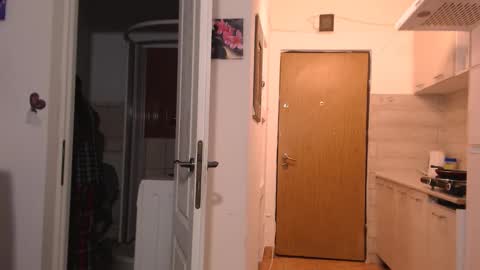 simyhvn online show from February 13, 2026, 5:47 am