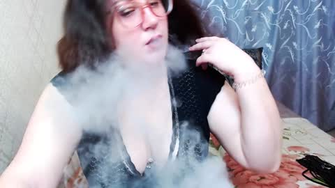 Snapshot of sindyjenice chatting on December 4, 2024, 6:22 am Angela online show from December 4, 2024, 6:22 am