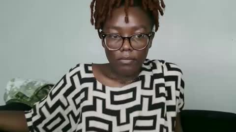 Snapshot of sinful_shadow chatting on May 16, 2026, 12:29 am sinful_shadow online show from May 16, 2026, 12:29 am