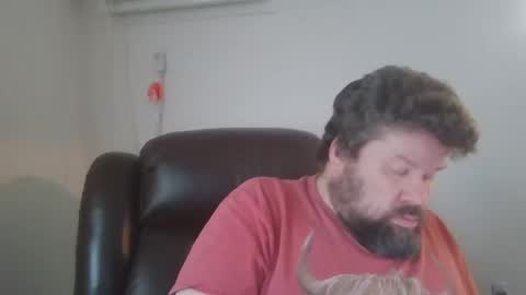 Snapshot of singledude_69 chatting on November 17, 2025, 7:08 pm SingleDude 69 online show from November 17, 2025, 7:08 pm