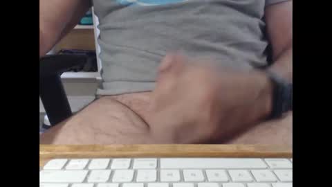 Snapshot of singlemaleca chatting on March 15, 2026, 10:38 pm SingleMaleCA online show from March 15, 2026, 10:38 pm