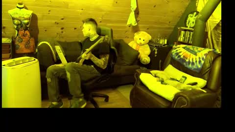 Snapshot of siphonophorstrings chatting on September 9, 2025, 12:10 am Dustbunnyfoofoo online show from September 9, 2025, 12:10 am