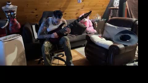 Snapshot of siphonophorstrings chatting on September 22, 2025, 12:56 am Dustbunnyfoofoo online show from September 22, 2025, 12:56 am