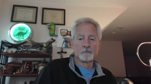 Snapshot of sir_lust_alot chatting on March 3, 2025, 12:05 pm Don Roberto online show from March 3, 2025, 12:05 pm