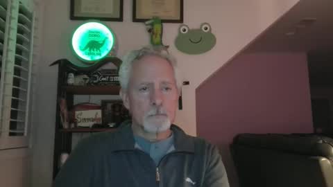 Don Roberto online show from May 4, 2026, 1:01 am