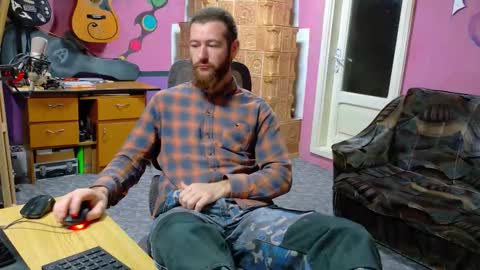 I am The Fourth and only Sir. Pelo online show from November 27, 2025, 6:15 am