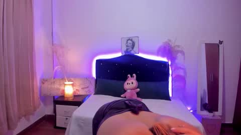 sirax66 online show from September 27, 2025, 1:32 am