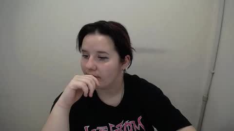 Mina online show from October 30, 2025, 9:00 am