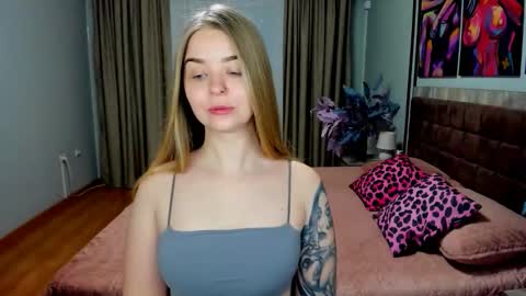 SirenaBloom online show from March 2, 2026, 4:36 am