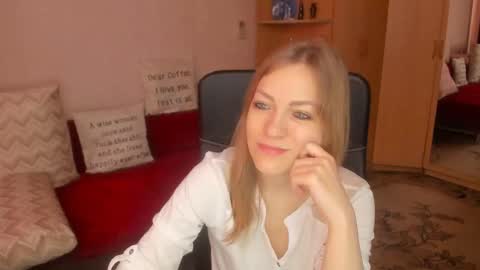 sirenasilk online show from February 3, 2026, 9:03 am