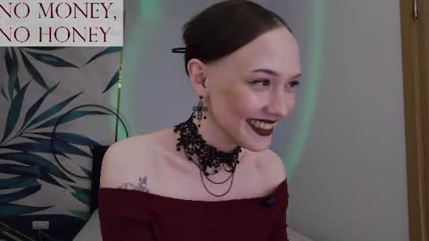 Snapshot of sirenaswhisper chatting on July 2, 2026, 8:26 pm Goddess Sirena online show from July 2, 2026, 8:26 pm