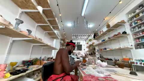 Snapshot of siriss_boyrag chatting on February 3, 2026, 5:18 pm siriss_boyrag online show from February 3, 2026, 5:18 pm