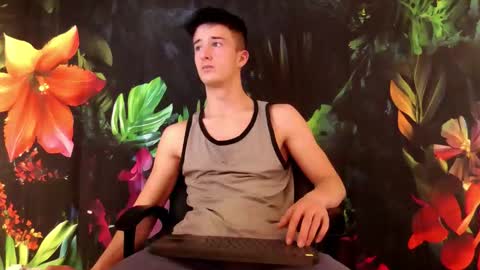 Snapshot of sirreedy chatting on November 23, 2025, 4:01 am SirReedy online show from November 23, 2025, 4:01 am