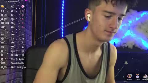 Snapshot of sirreedy chatting on December 5, 2025, 4:10 am SirReedy online show from December 5, 2025, 4:10 am