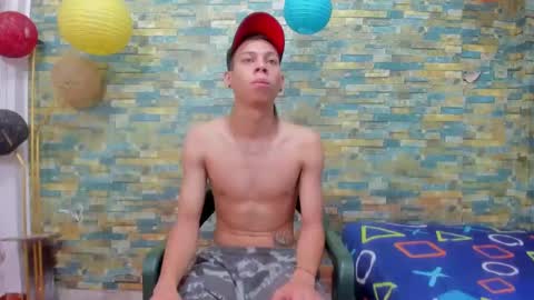 Snapshot of sirryant chatting on January 13, 2025, 6:38 pm SIR RYANT online show from January 13, 2025, 6:38 pm