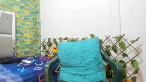 Snapshot of sirryant chatting on January 25, 2025, 6:35 pm SIR RYANT online show from January 25, 2025, 6:35 pm