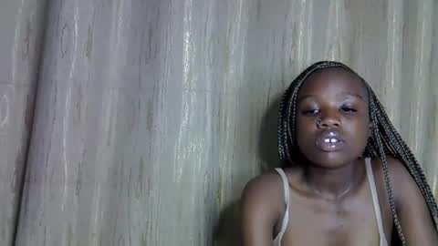 shannie online show from November 16, 2025, 6:35 pm