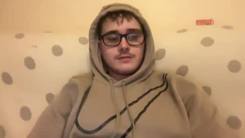 Snapshot of sissy_brit22 chatting on December 13, 2024, 4:00 am sissy_brit22 online show from December 13, 2024, 4:00 am