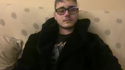 Snapshot of sissy_brit22 chatting on December 15, 2024, 6:29 am sissy_brit22 online show from December 15, 2024, 6:29 am