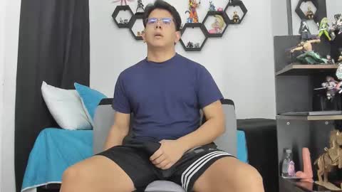 Snapshot of siul_bigcock chatting on December 5, 2025, 11:41 am Siul Thompson online show from December 5, 2025, 11:41 am