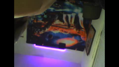 Snapshot of six_will_do chatting on December 4, 2024, 8:56 am Jimmy B online show from December 4, 2024, 8:56 am