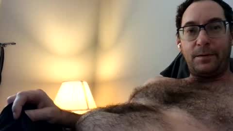 Snapshot of sixfootseven chatting on December 6, 2024, 8:29 pm sixfootseven online show from December 6, 2024, 8:29 pm