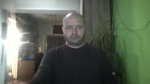 Snapshot of sixten113 chatting on March 25, 2026, 6:52 am sixten113 online show from March 25, 2026, 6:52 am