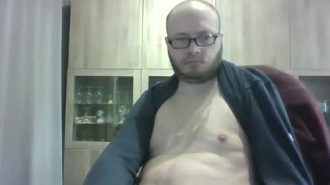 Snapshot of sixten113 chatting on April 9, 2026, 7:03 am sixten113 online show from April 9, 2026, 7:03 am