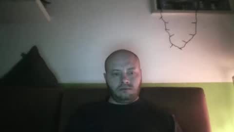 sixten19795 online show from November 17, 2025, 9:15 am