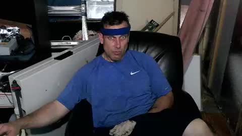 Snapshot of sizzzlenomics chatting on June 14, 2026, 4:58 am SIZZZLENOMICS online show from June 14, 2026, 4:58 am