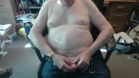 sjbottomboi online show from October 28, 2025, 10:23 pm