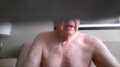 Snapshot of sjbottomboi chatting on May 20, 2026, 2:01 pm sjbottomboi online show from May 20, 2026, 2:01 pm