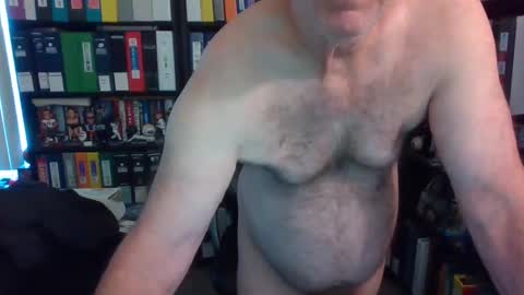 Snapshot of skagle1970 chatting on November 9, 2025, 1:31 pm Stanitized online show from November 9, 2025, 1:31 pm