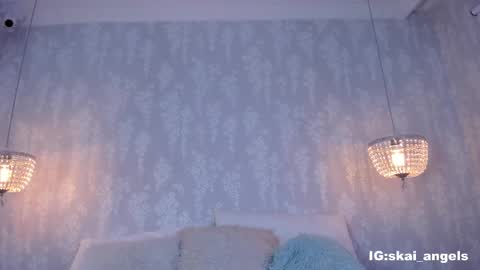 SKAILYN ANGELS online show from September 30, 2025, 4:56 pm
