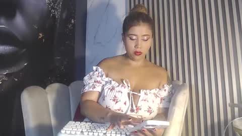 Snapshot of skarlethvilla chatting on November 29, 2025, 2:03 am Skarleth villa online show from November 29, 2025, 2:03 am