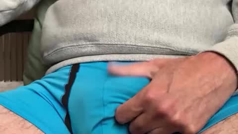 Snapshot of skeet46 chatting on October 28, 2025, 7:16 pm skeet46 online show from October 28, 2025, 7:16 pm