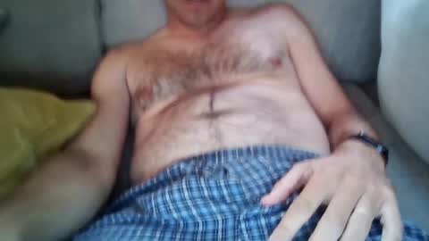 Snapshot of skihard66 chatting on August 7, 2026, 1:51 am skihard66 online show from August 7, 2026, 1:51 am