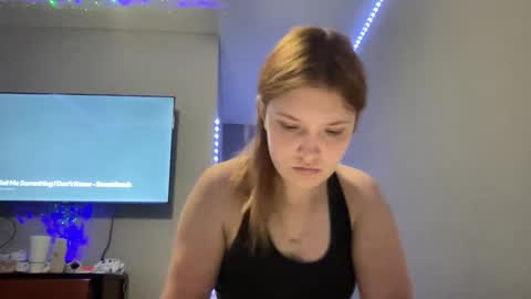 Snapshot of skiimaskabby chatting on February 12, 2025, 10:26 pm skiimaskabby online show from February 12, 2025, 10:26 pm