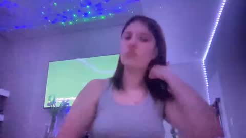 Snapshot of skiimaskabby chatting on March 7, 2025, 5:40 am skiimaskabby online show from March 7, 2025, 5:40 am