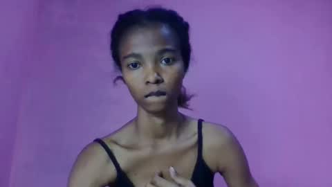 Snapshot of skinny7809 chatting on May 14, 2026, 2:35 pm skinny7809 online show from May 14, 2026, 2:35 pm