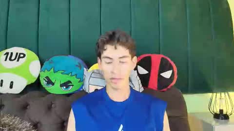 Snapshot of skinny_jean_ chatting on February 21, 2026, 7:37 pm skinny jean online show from February 21, 2026, 7:37 pm