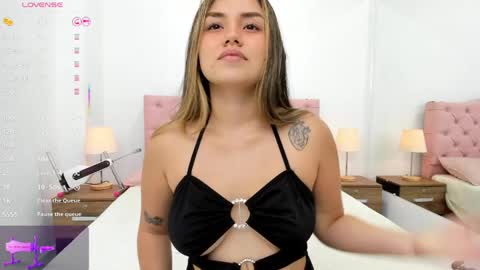     online show from April 4, 2026, 11:40 am