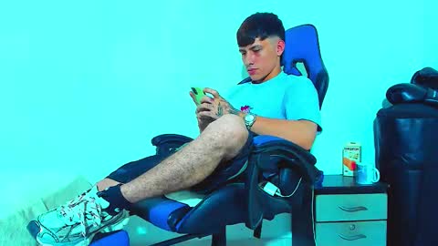 skinny marked online show from October 25, 2025, 12:40 am